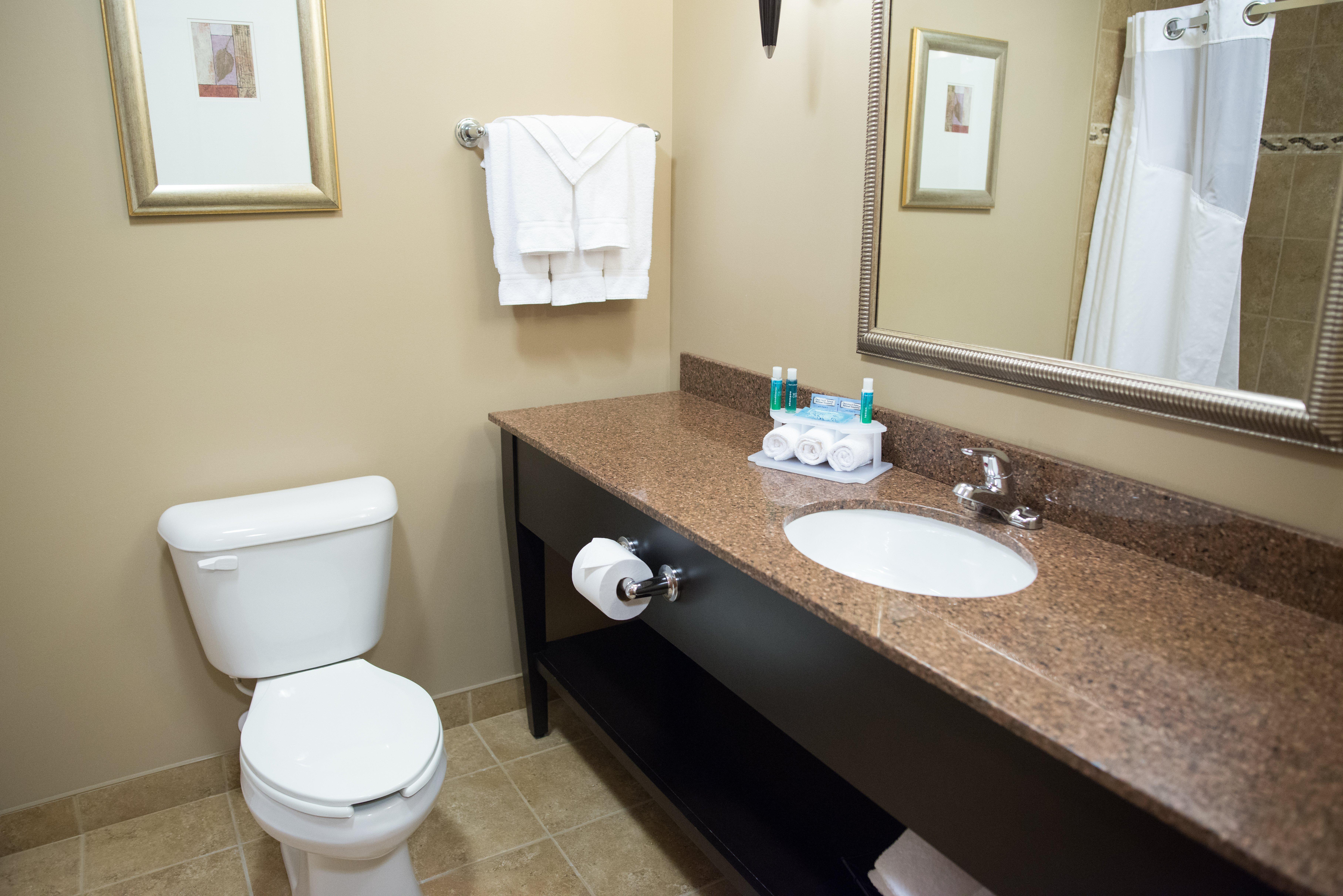 Holiday Inn Express & Suites Northwood By Ihg Silver Lake Dış mekan fotoğraf