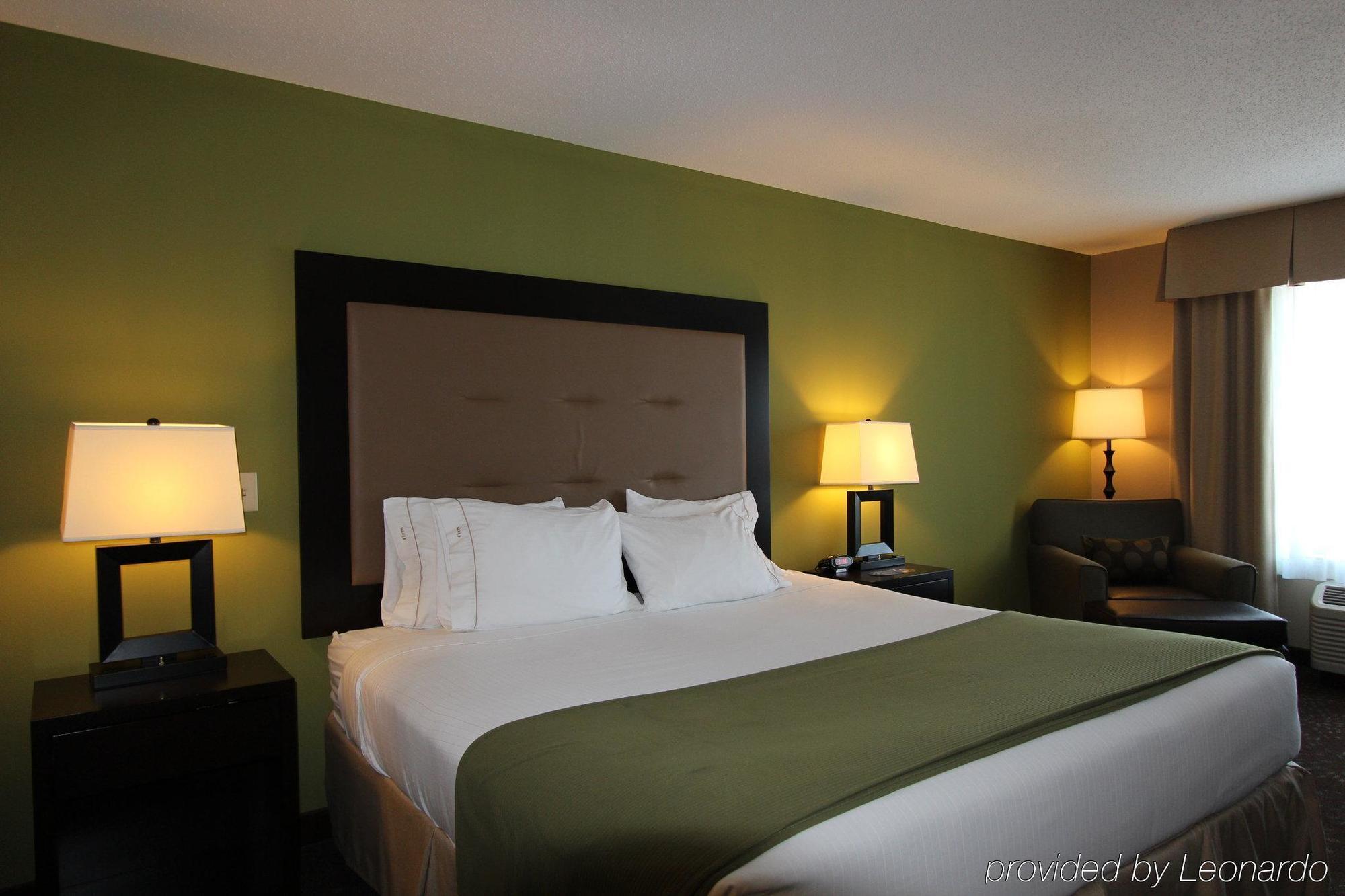 Holiday Inn Express & Suites Northwood By Ihg Silver Lake Dış mekan fotoğraf